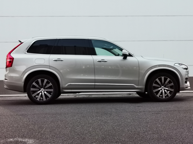 ボルボ XC90 中古車
