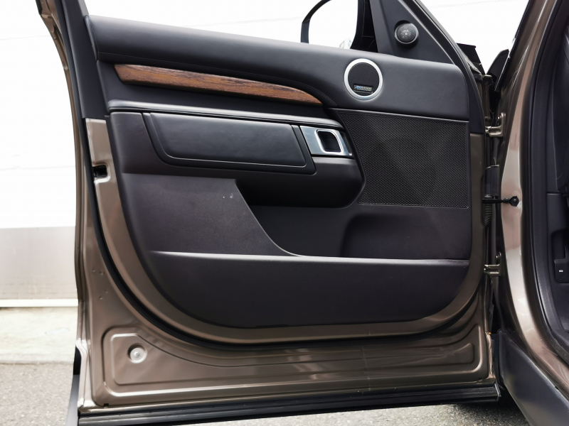 ランドローバー ディスカバリー 中古車