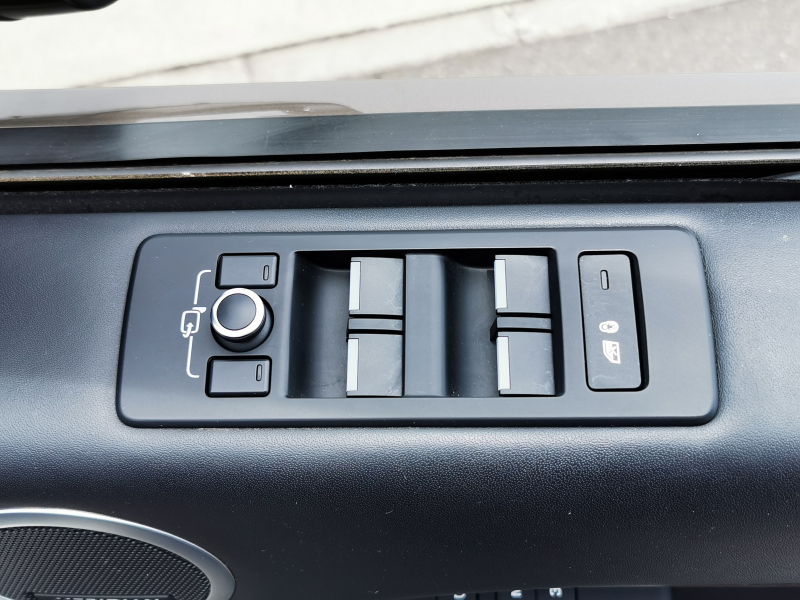 ランドローバー ディスカバリー 中古車