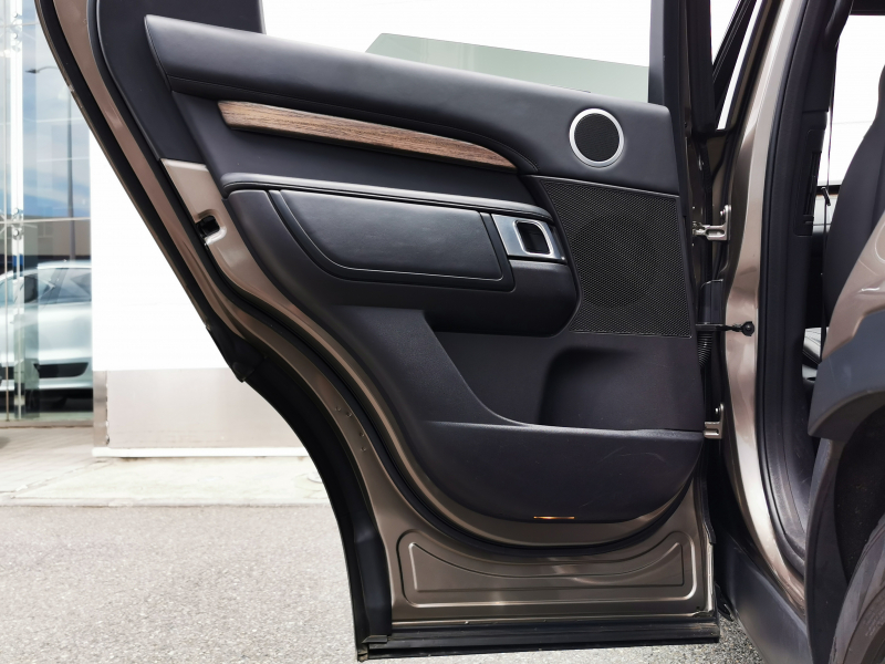 ランドローバー ディスカバリー 中古車