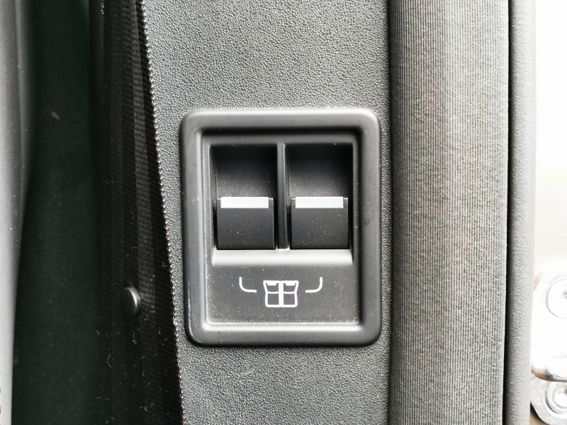 ランドローバー ディスカバリー 中古車