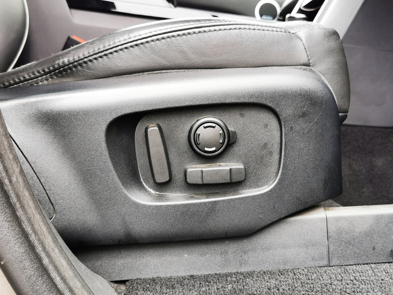 ランドローバー ディスカバリー 中古車