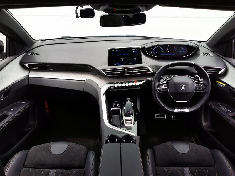 プジョー 5008 中古車