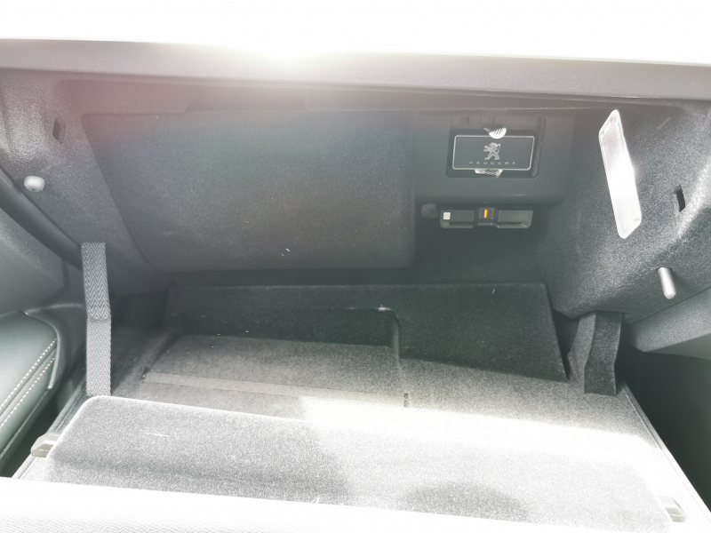 プジョー 5008 中古車