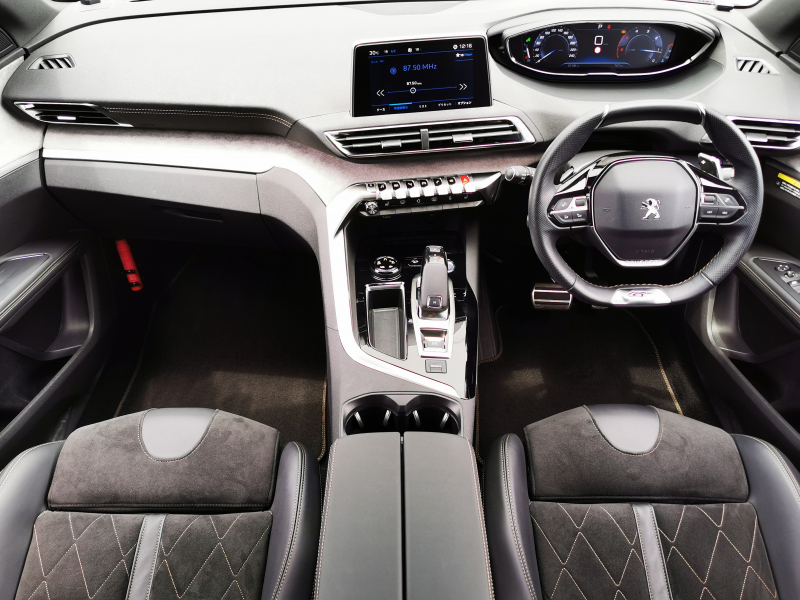 プジョー 5008 中古車