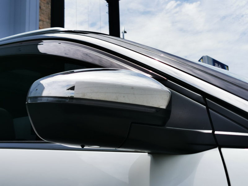 プジョー 5008 中古車