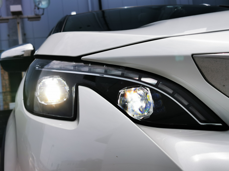 プジョー 5008 中古車