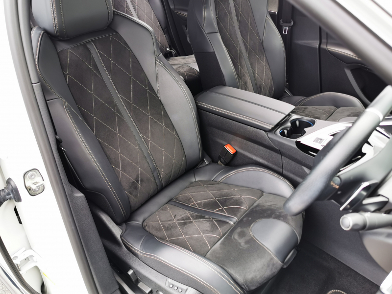 プジョー 5008 中古車