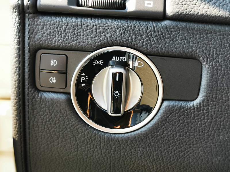 メルセデスベンツ Gクラス 中古車