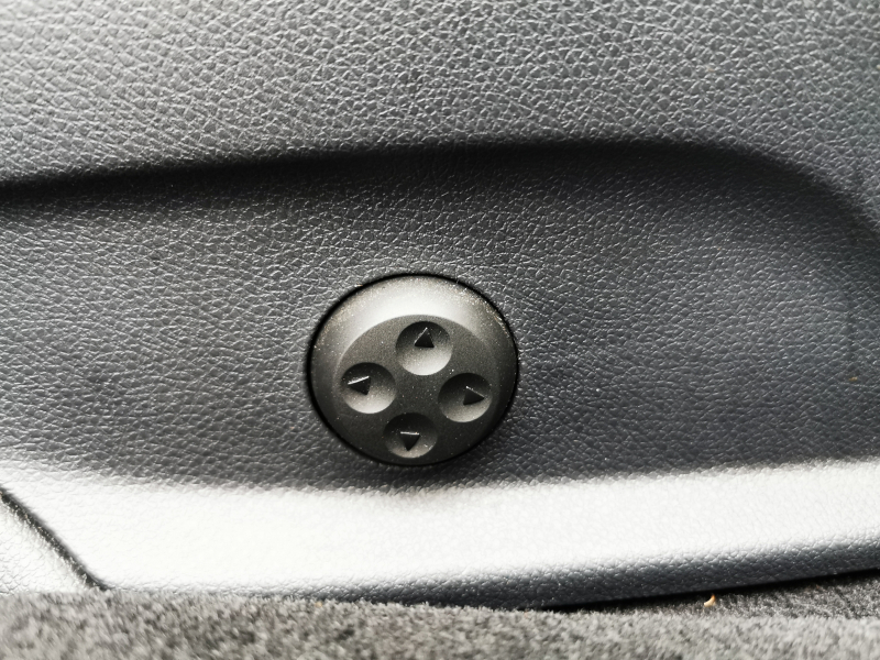 メルセデスベンツ Eクラス 中古車