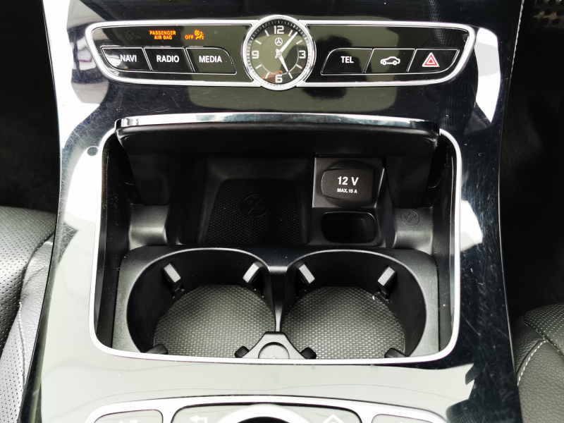 メルセデスベンツ Eクラス 中古車