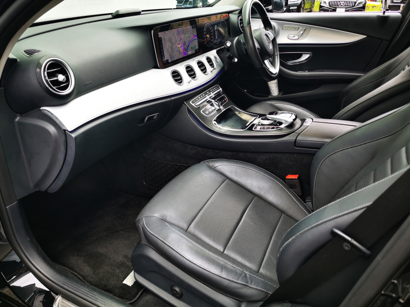 メルセデスベンツ Eクラス 中古車