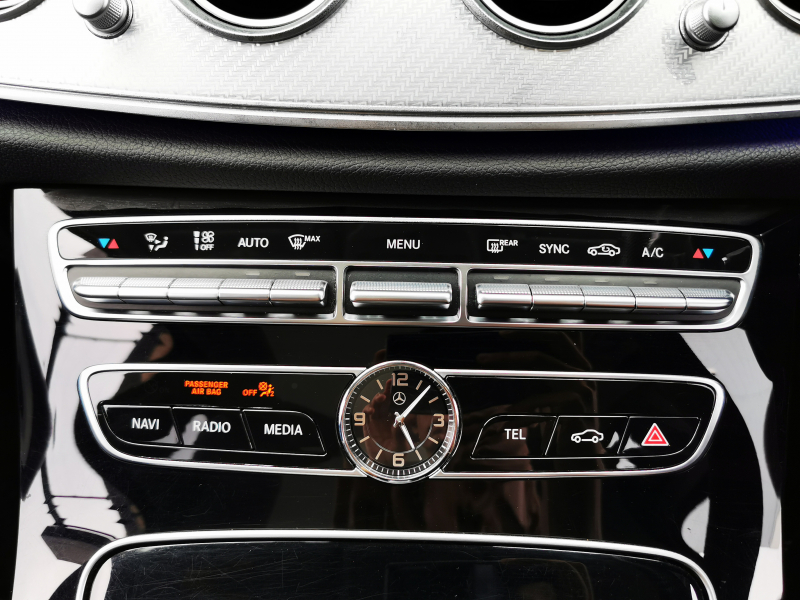 メルセデスベンツ Eクラス 中古車