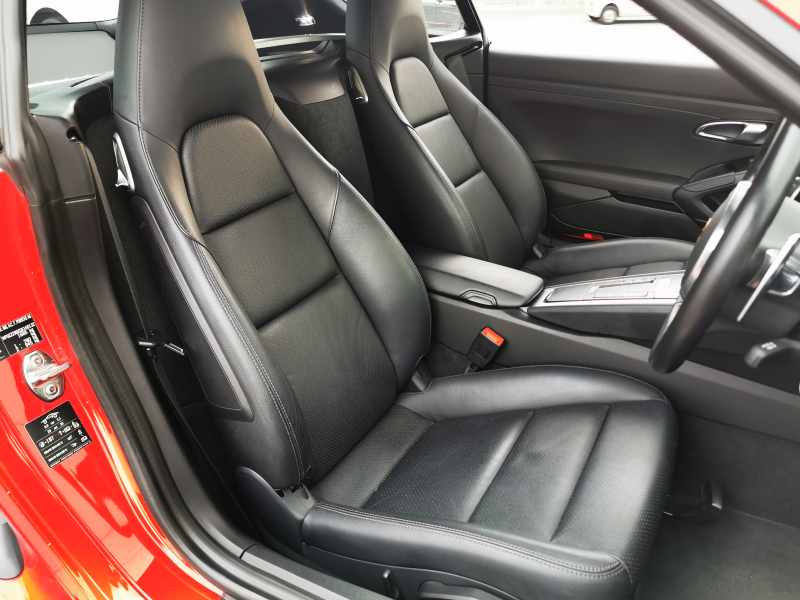 ポルシェ ケイマン(Type981) 中古車