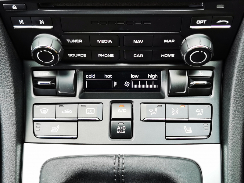 ポルシェ 718 ボクスター 中古車