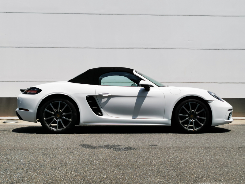 ポルシェ 718 ボクスター 中古車