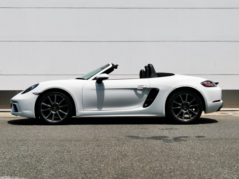 ポルシェ 718 ボクスター 中古車