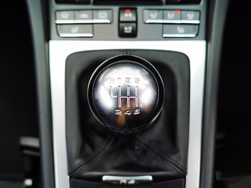 ポルシェ 718 ボクスター 中古車