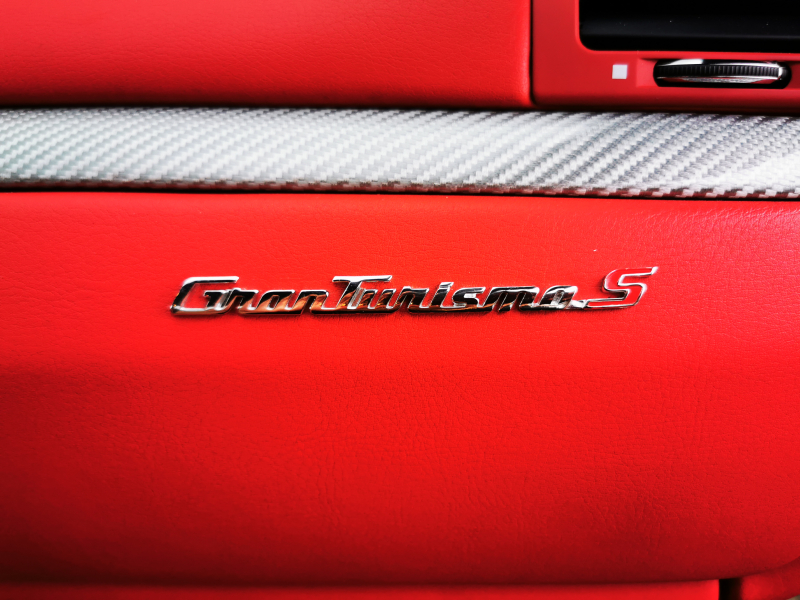 マセラティ グランツーリズモ 中古車