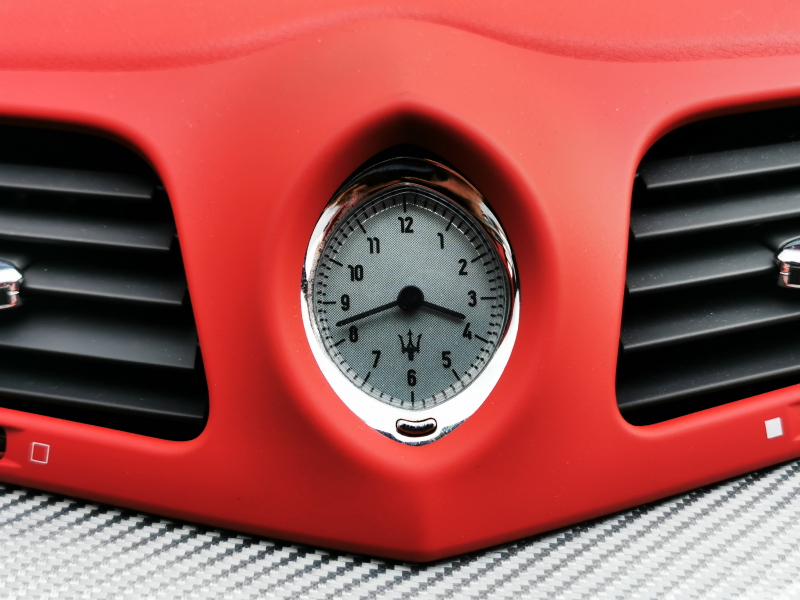 マセラティ グランツーリズモ 中古車