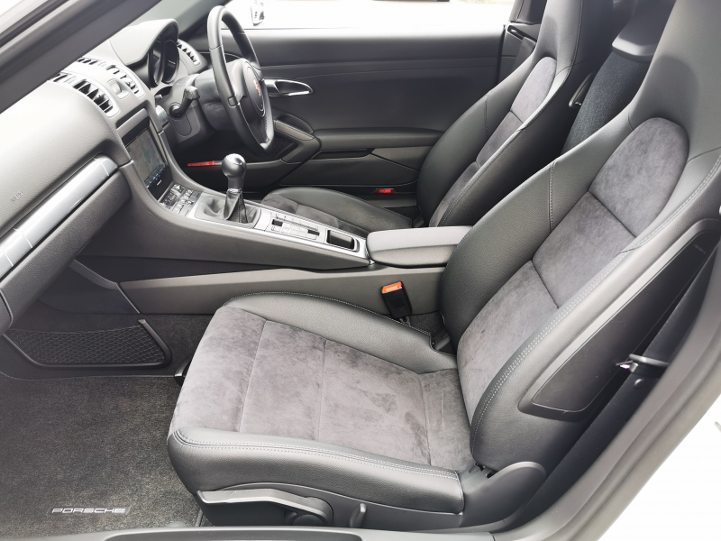 ポルシェ ボクスター(Type981) 中古車