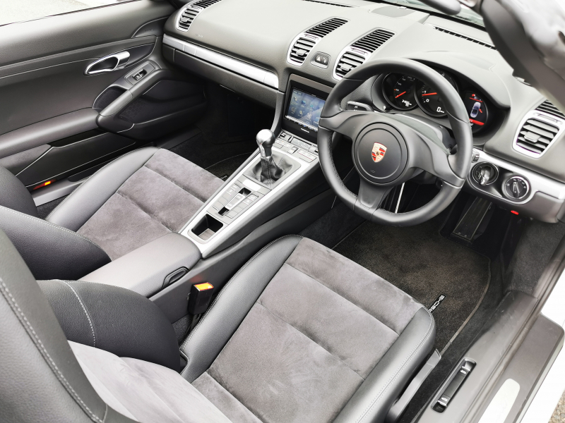 ポルシェ ボクスター(Type981) 中古車