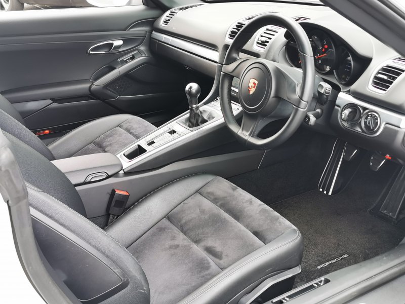 ポルシェ ボクスター(Type981) 中古車