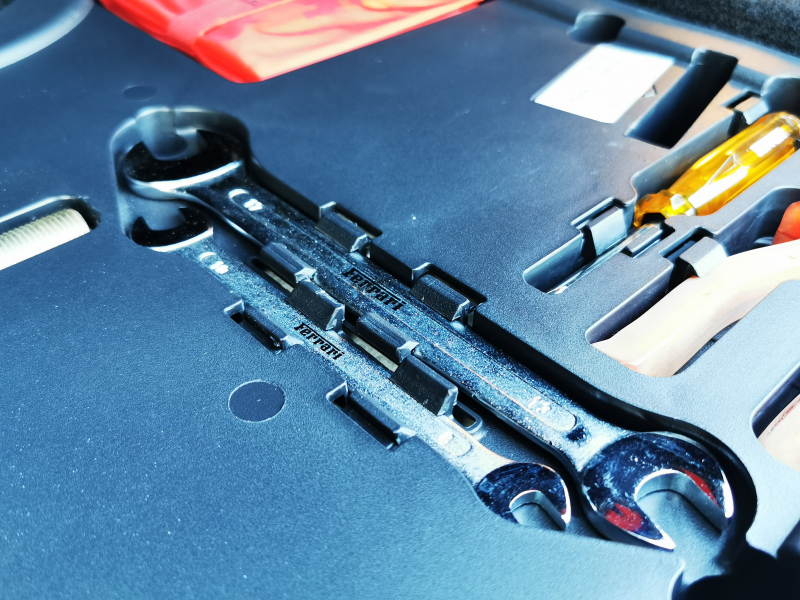 フェラーリ カリフォルニア 中古車