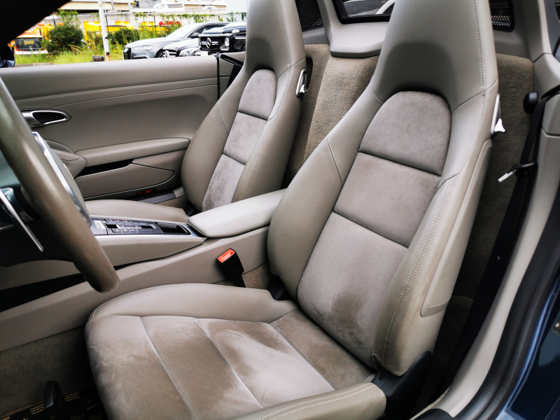 ポルシェ ボクスター(Type981) 中古車