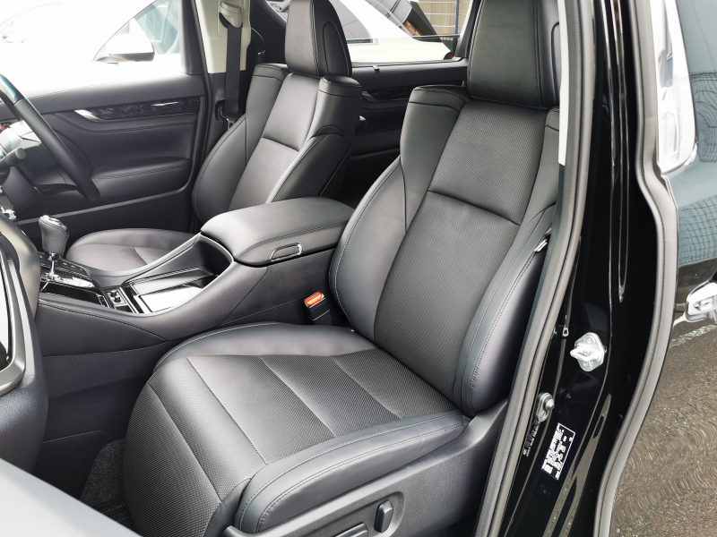 トヨタ アルファード ハイブリッド 中古車