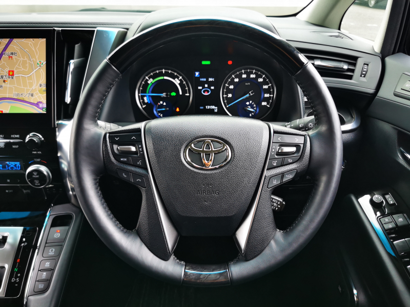 トヨタ アルファード ハイブリッド 中古車