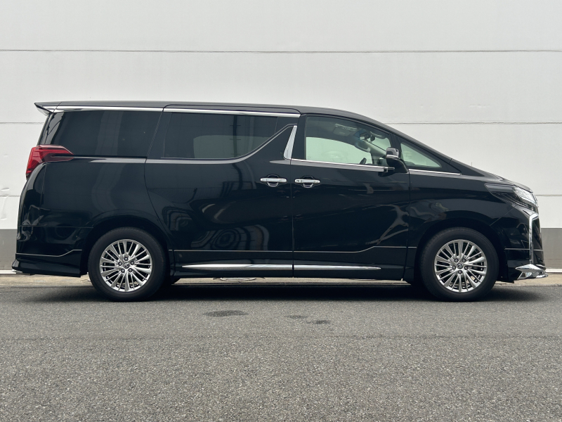 トヨタ アルファード ハイブリッド 中古車