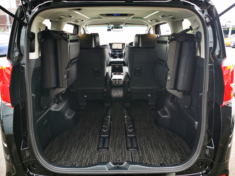 トヨタ アルファード ハイブリッド 中古車