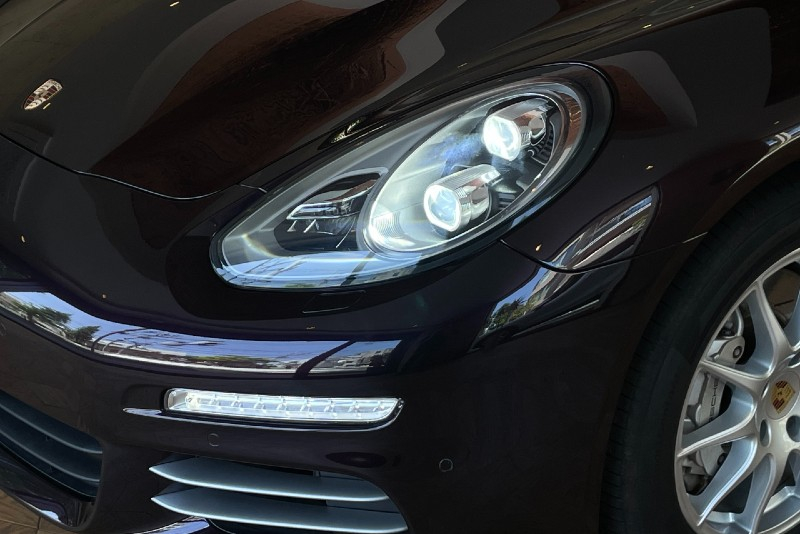 ポルシェ パナメーラ 中古車