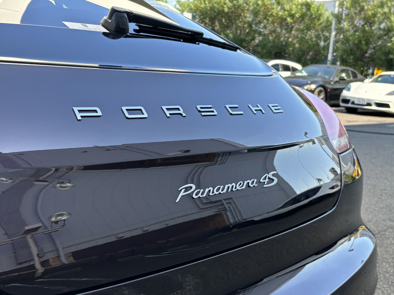 ポルシェ パナメーラ 中古車