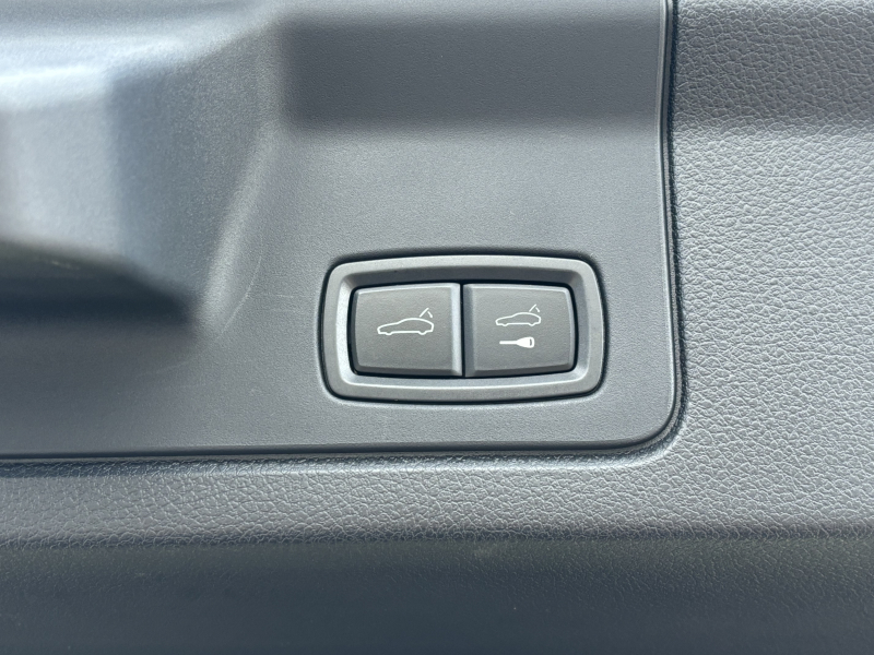 ポルシェ パナメーラ 中古車