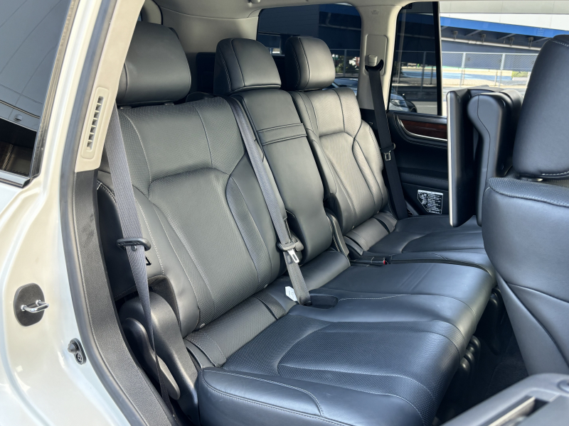 レクサス LX 中古車