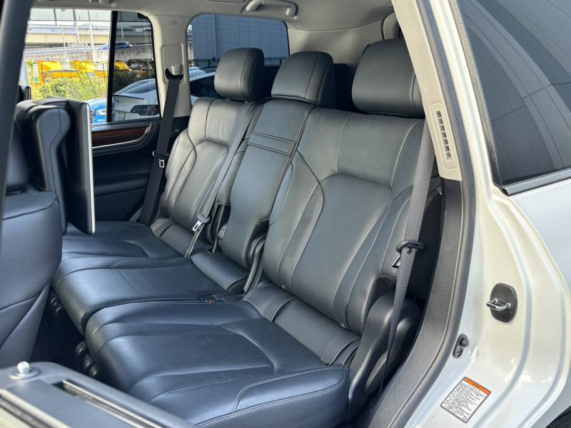 レクサス LX 中古車