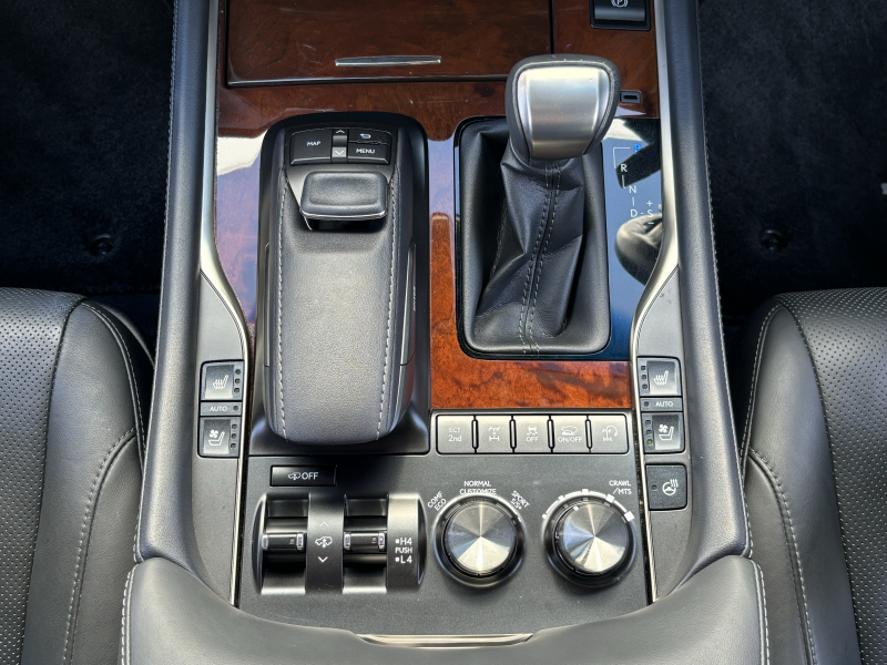 レクサス LX 中古車