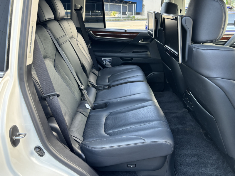 レクサス LX 中古車