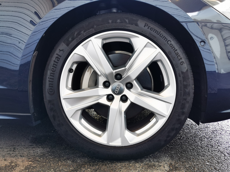 アウディ A7 中古車