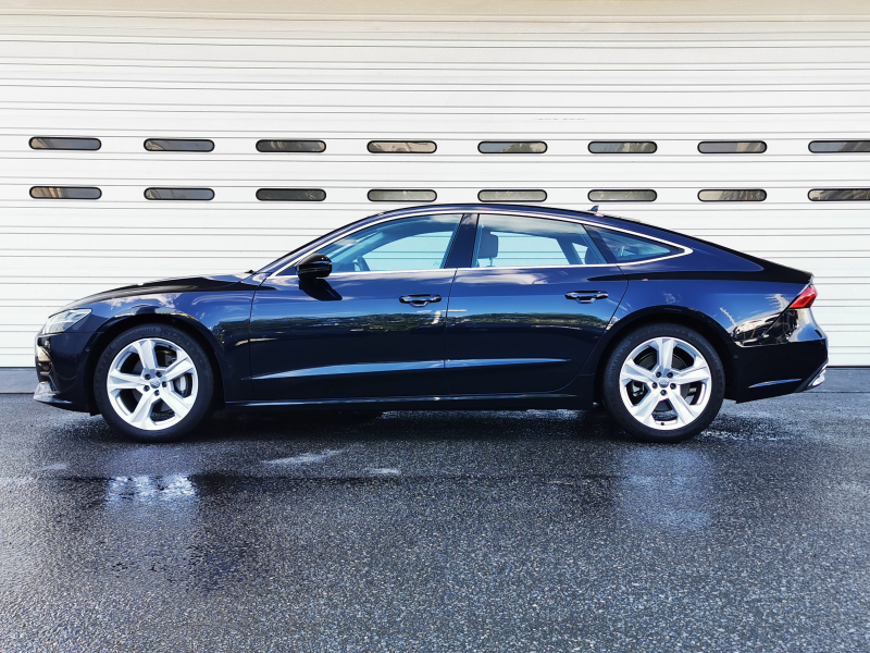 アウディ A7 中古車