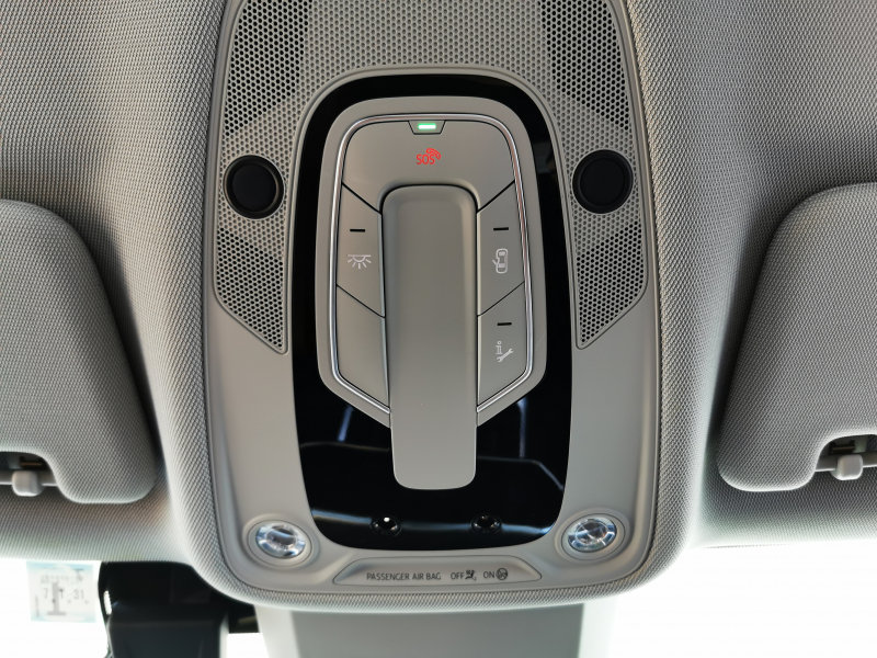 アウディ A7 中古車