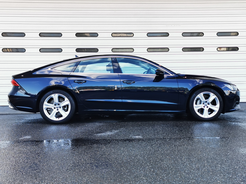 アウディ A7 中古車