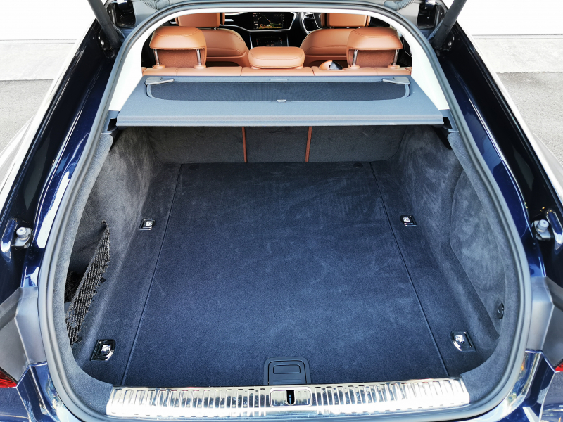 アウディ A7 中古車