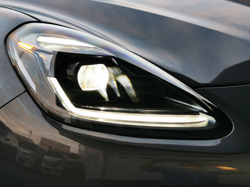 マセラティ グレカーレ 中古車