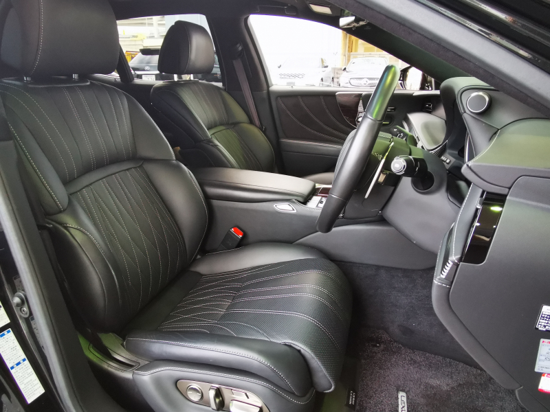 レクサス LSハイブリッド 中古車