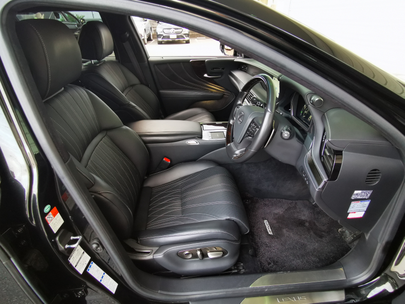 レクサス LSハイブリッド 中古車