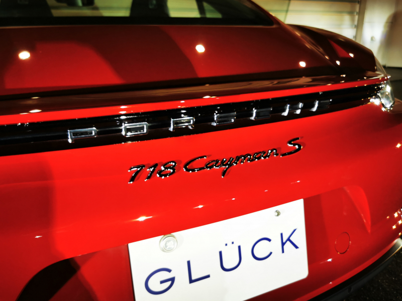 ポルシェ 718 ケイマン S PDK 20インチAW シートヒーター Bカメラ 中古