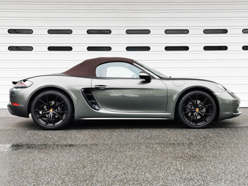 ポルシェ 718 ボクスター 中古車